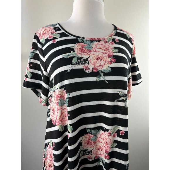 Lularoe Jessie Dress Pockets Scoop Neck Stripe Floral Short Sleeve Plus Size 3XL - Picture 2 of 3